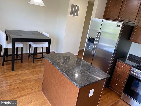 5th image of 2908 Chinkapin Oak Ln #187
