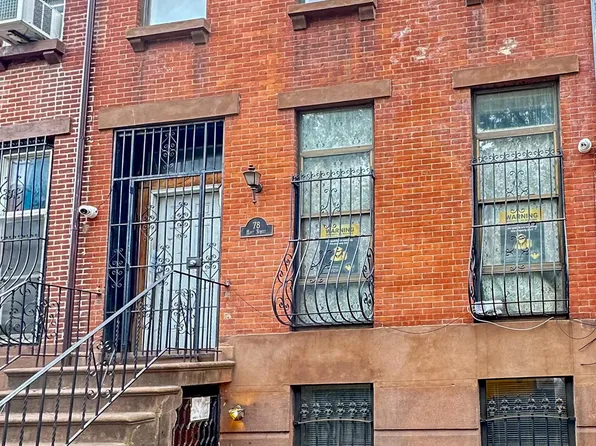 78 Hoyt Street image 1 of 43