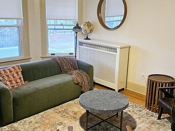 5th image of 608 Morris Ave