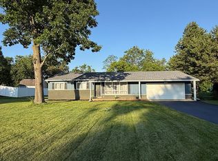 2N267 Pleasant Ave, Glen Ellyn, IL 60137