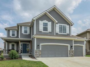 14903 S Violet St, Olathe, KS 66061
