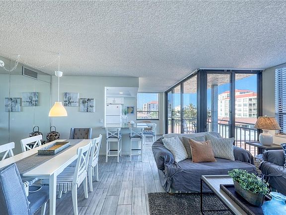 5th image of 6177 Sun Blvd APT 406