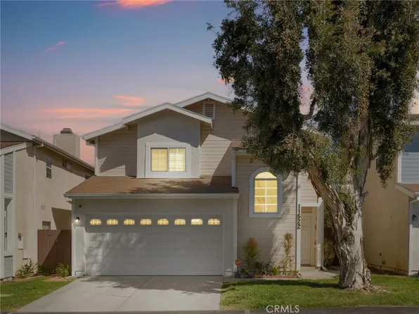 11522 Honeyglen Rd #26, Pacoima, CA 91331