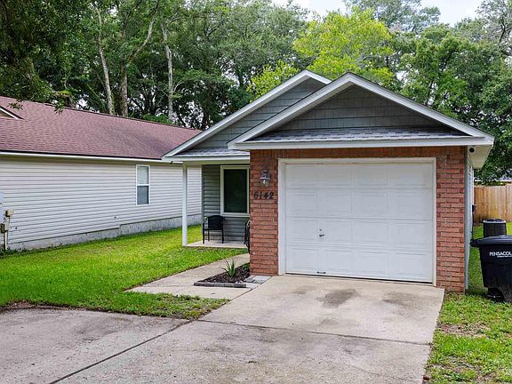3rd image of 6142 The Oaks Ln