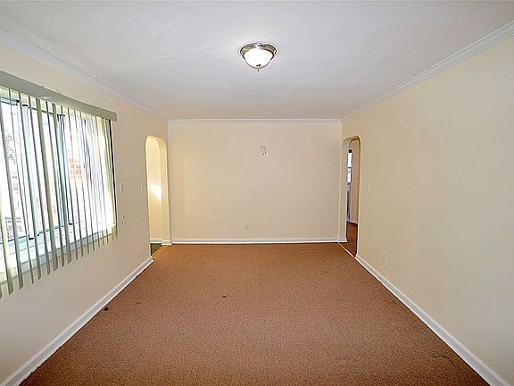 3rd image of 7319 263rd St