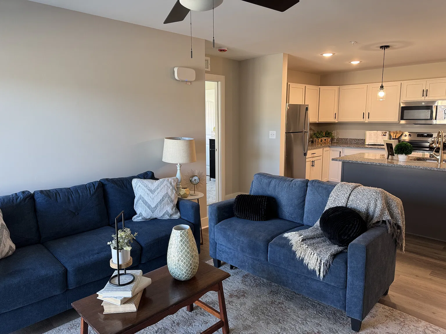 Crossings at Plum Creek Apartments - 102-8200 — Photo 3