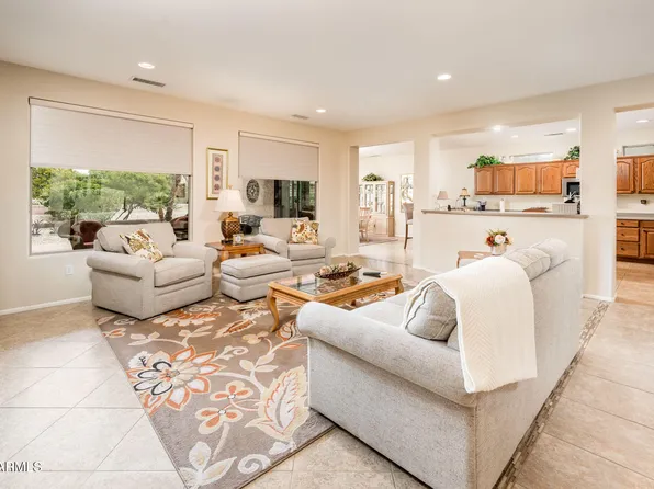 21343 N RED HILLS Drive, Surprise, AZ 85387