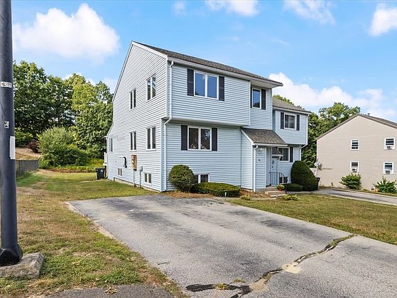 2nd image of 14 Jefferey Ln Unit 14