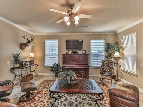 There are endless possibilities for entertaining in the huge, abundantly lighted family room