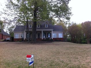 7711 Sunny Trail Dr, Bartlett, TN 38135