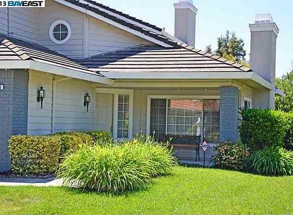 2nd image of 1143 Trowbridge Way