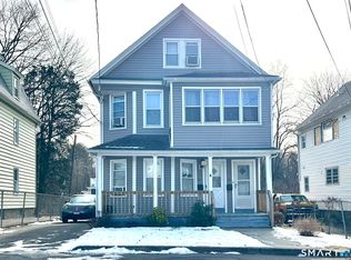 39 Pierce St, Fairfield, CT 06825