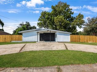 1808 Farmington Pl, Gretna, LA 70056