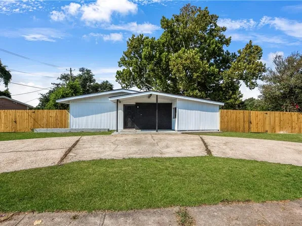 1808 Farmington Pl, Gretna, LA 70056