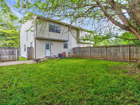 4th image of 4849 Herndon Dr
