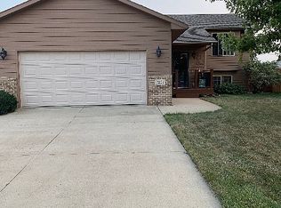 7201 W 64th St, Sioux Falls, SD 57106