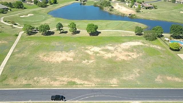 1st image of 1900 Ballinger Dr