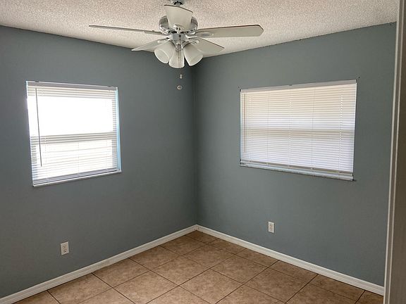 5th image of 502 S 7th St