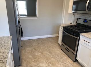 75 Middle Tpke W #75D, Manchester, CT 06042