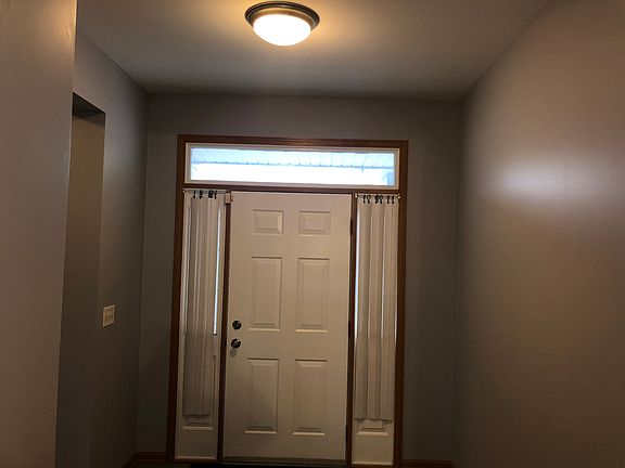 3rd image of 168 S Palmer Dr