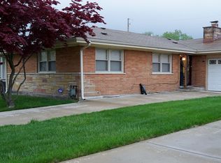 1050 W 98th St, Chicago, IL 60643