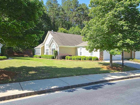 5th image of 180 Rehobeth Way