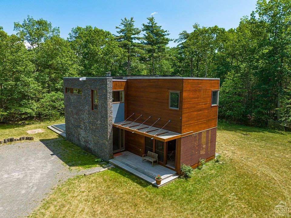 25 Woodland Ln, Palenville, NY 12463 Zillow