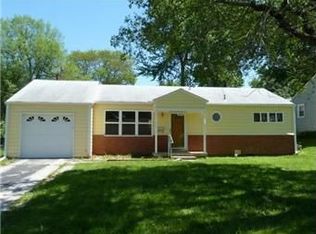 6137 Glenwood St, Mission, KS 66202