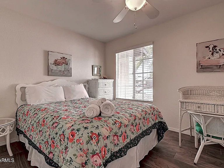 6914 E Beverly Ln — Photo 10