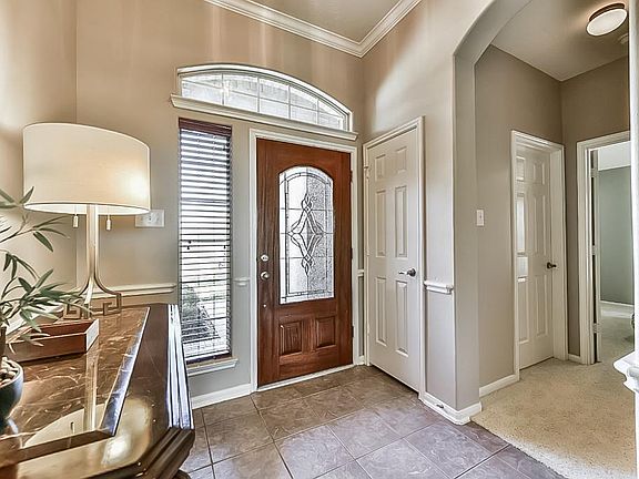 4th image of 10012 King William Dr