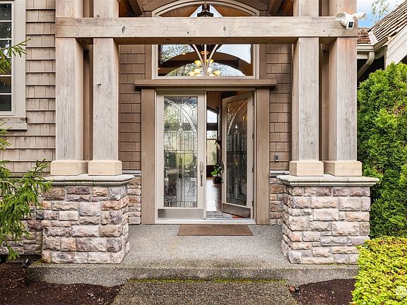3rd image of 2132 279th Drive SE
