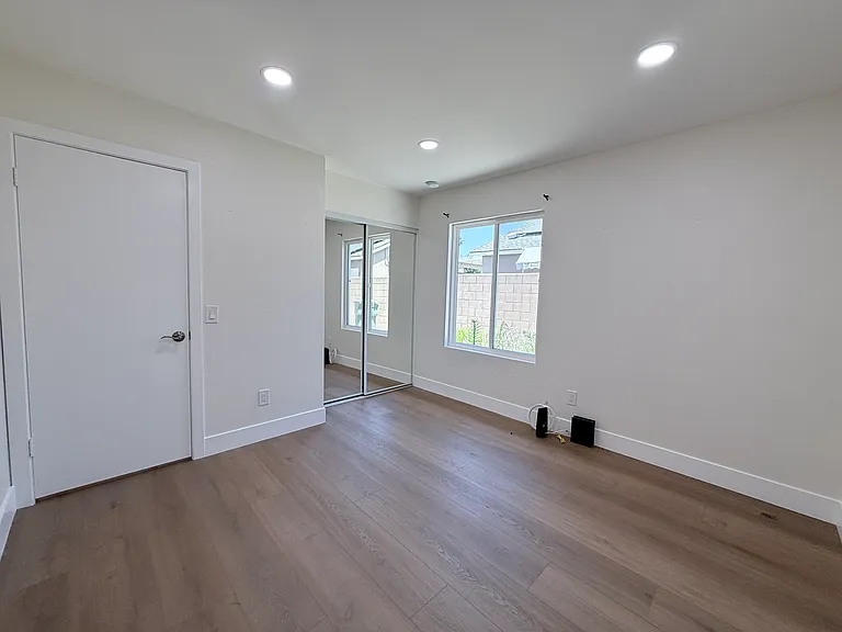 12650 Cypress Ave — Photo 17