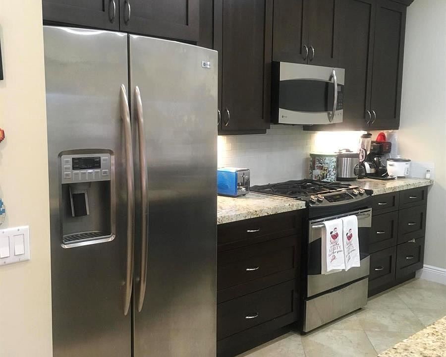 Kitchen 1