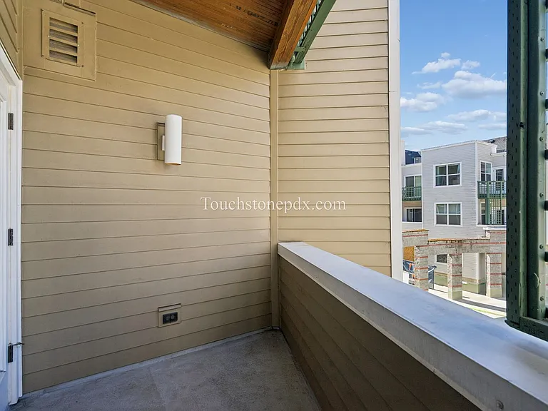 1630 S Harbor Way #301 — Photo 31