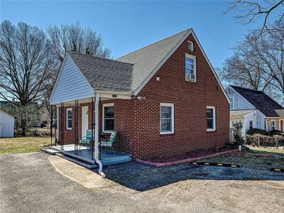 1122 Charles St, Winston Salem, NC, 27107