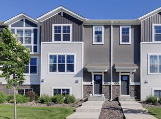 6786 Wildflower Way, Excelsior, MN 55331