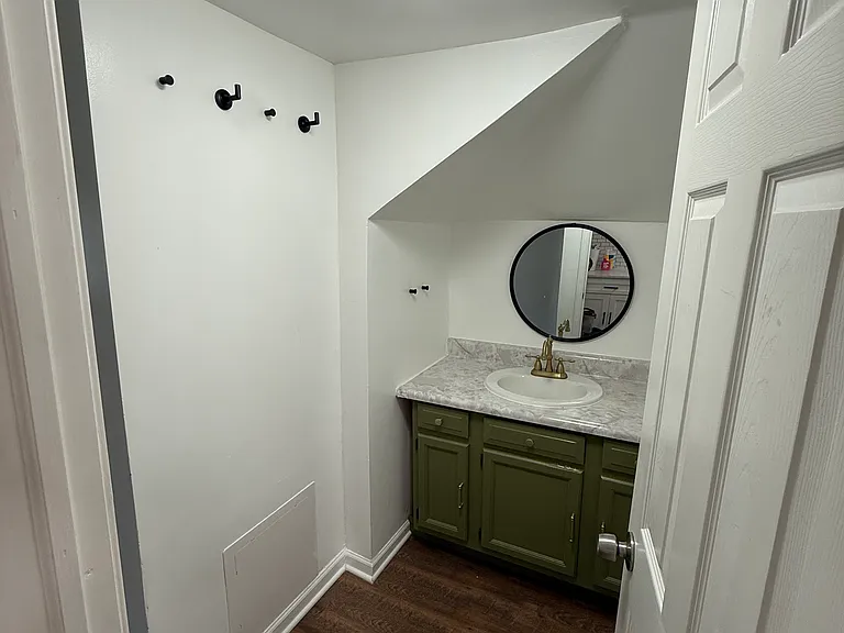 19185 E Forteen Mile Rd #2 — Photo 11