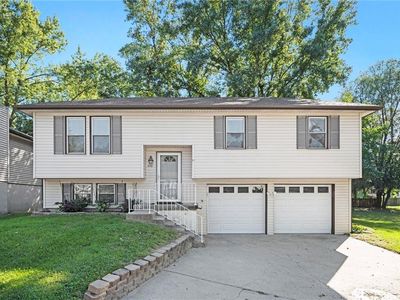 738 S 9th St, Edwardsville, KS, 66111