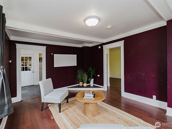 5th image of 1341 N Montgomery Avenue