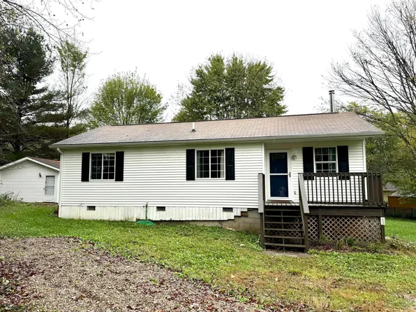 43 S Highland Ct, Howard, OH 43028