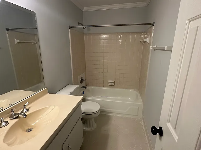 1414 Old Virginia Ct SE — Photo 33