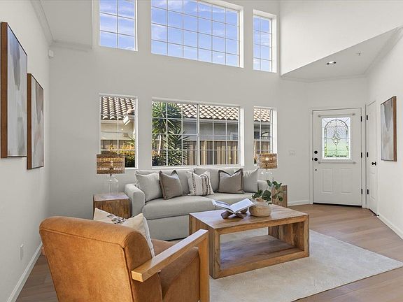 3rd image of 26214 Acclaim Ct