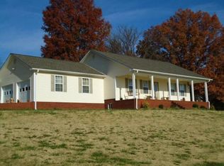 5938 Palestine Rd, Henry, TN 38231