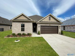 26323 Cold Creek Dr, Athens, AL 35613