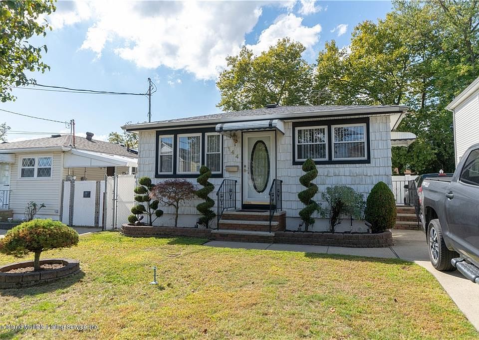 1st image of 144 Jefferson Ave