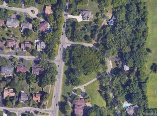 0 Cove Rd, West Bloomfield, MI 48323