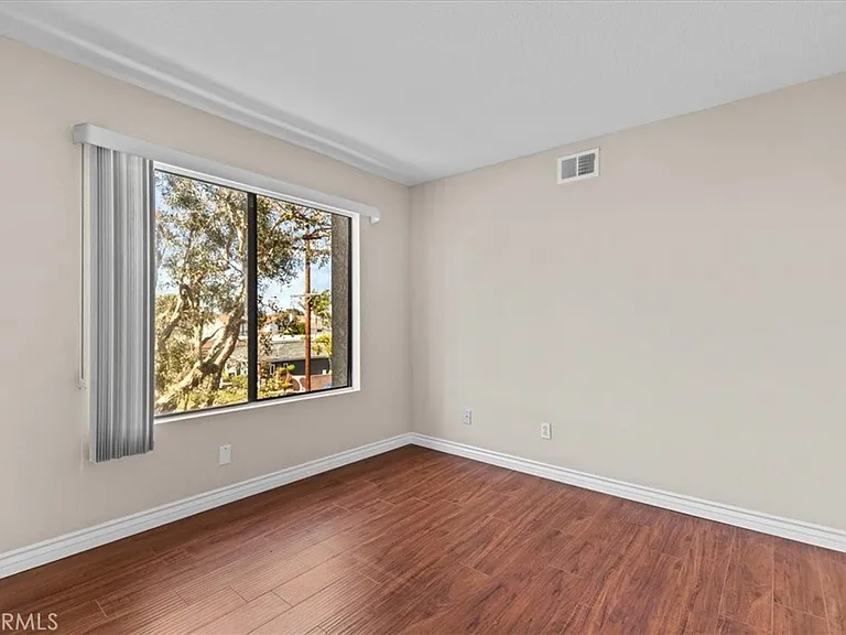 2621 Plaza Del Amo #504 — Photo 13