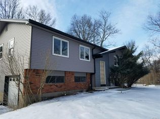 60 Grandview Ave, Spring Valley, NY 10977