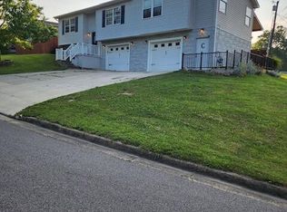 13647 Wesley Dr, Logan, OH 43138