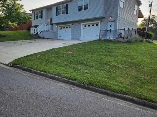 13647 Wesley Dr, Logan, OH 43138